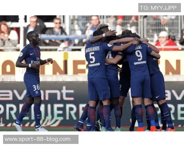 巴黎狂潮无止境半场4-1后10打10仍疯狂进攻再添3球